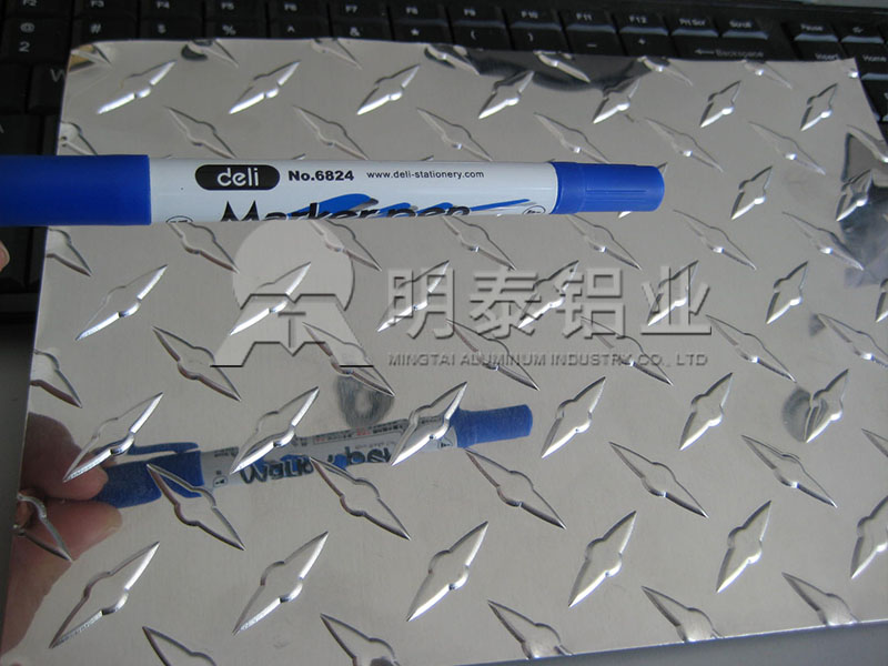 指针型花纹精东影业传媒APP下载