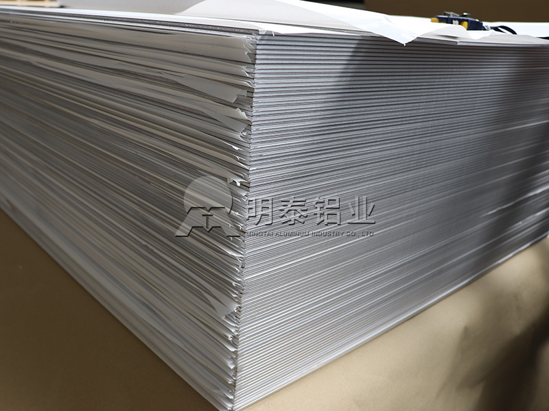 5454铝合金：优良的性能成为商用汽车的优选材料